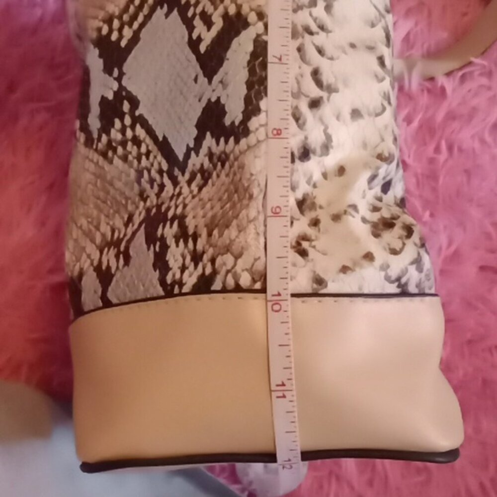 Snake Pattern/Textured Purse & Wallet Lot/Set - Picture 6 of 10